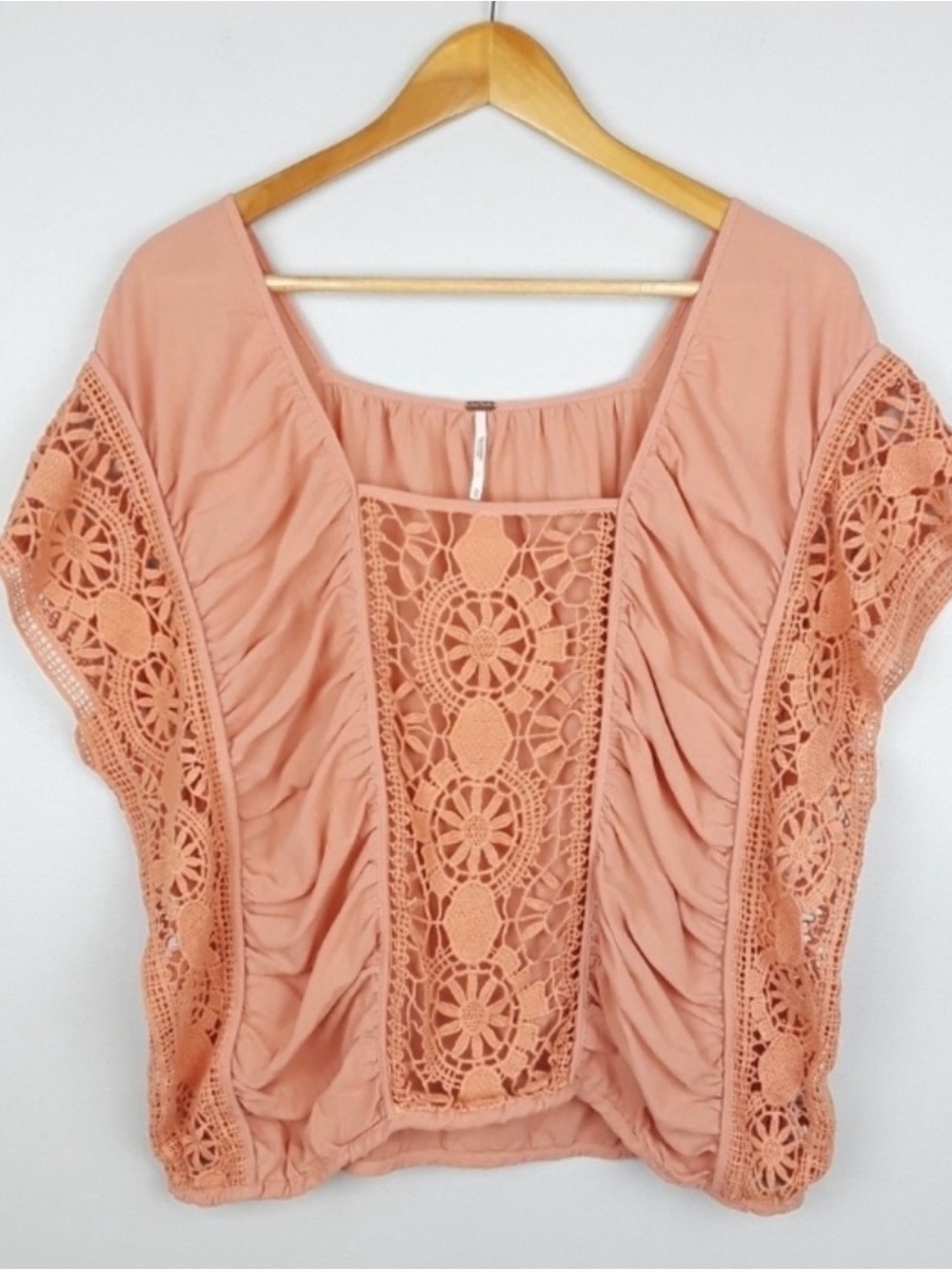 Free People | Crochet Peasant Boho Top | Peach